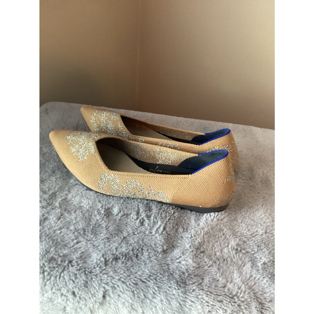 Rothy's Rare Women's Metallic Point Flat Shoes Beige & Silver Size 8 - Picture 6 of 12